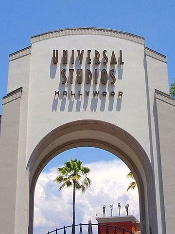 What is there to see in Burbank, CA?