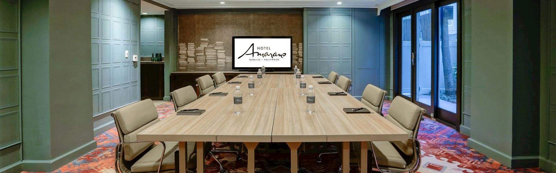 Highlights at Burbank, California Hotel