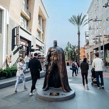 Downtown Burbank - Things to do near Hotel Amarano